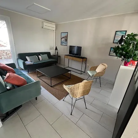 度假居 Les Grillons 3 Bedroom House