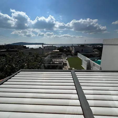 Les Grillons 3 Bedroom House 度假居 *